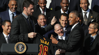 The Lakers can’t visit Biden in the White House because of COVID-19 – blame Trump